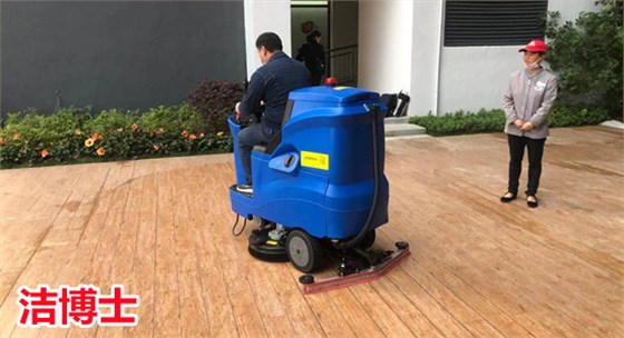 廣西鳳凰物業(yè)服務有限公司 (2)_副本