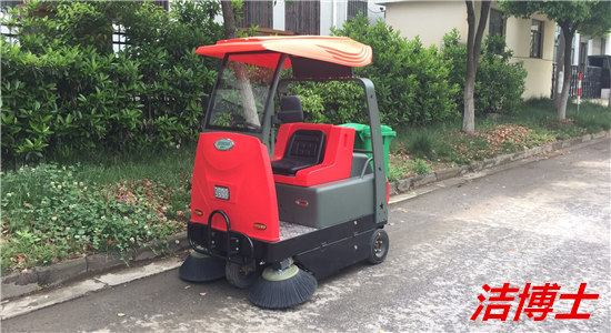 電動(dòng)掃地車(chē) 電動(dòng)掃地車(chē)