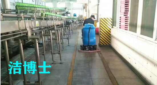 洗地吸干機(jī) 洗地吸干機(jī)