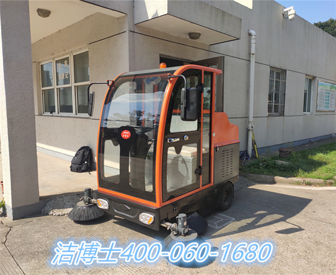 潔博士電動掃地車客戶案例——寧波北侖巖東水務(wù)有限公司 潔博士電動掃地車客戶案例——寧波北侖巖東水務(wù)有限公司